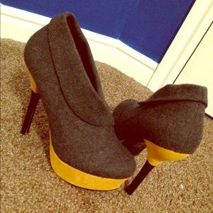 Wool Grey & Yellow Heels (NWOT)